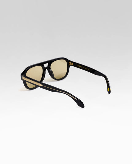 Nero con lente gialla